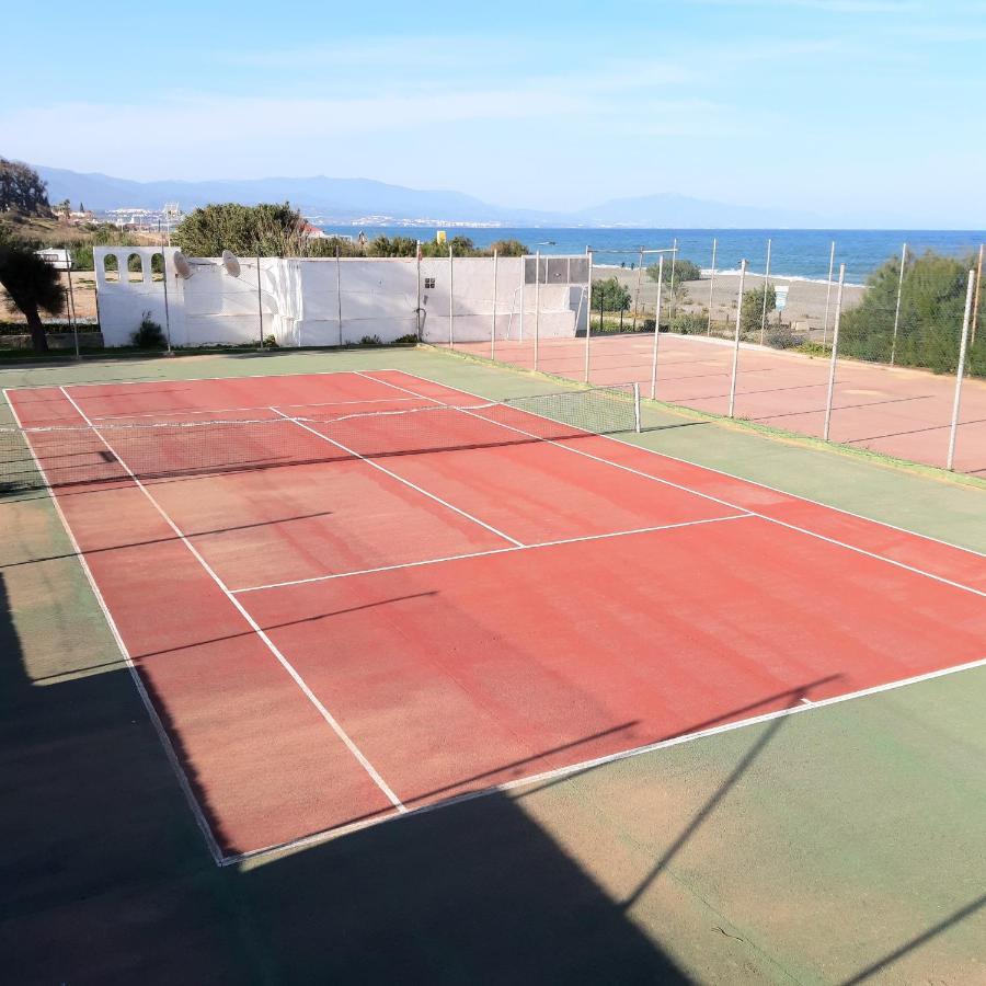 Aldea Beach Castillo de Sabinillas Екстериор снимка